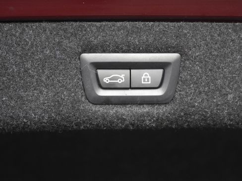 Certified 2023 BMW 530i w/ M Sport Package image 38