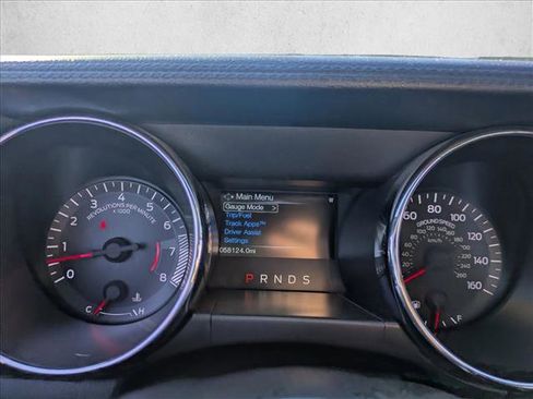 Used 2015 Ford Mustang Convertible image 10