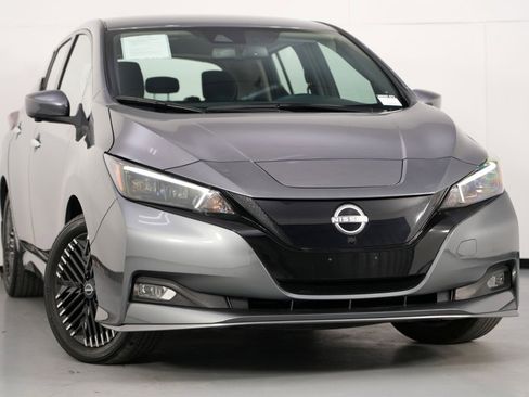 Used 2024 Nissan Leaf SV Plus image 2