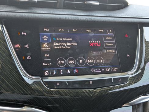 Used 2021 Cadillac XT6 Premium Luxury w/ LPO, ONYX Package image 14