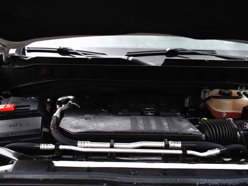 Used 2022 Chevrolet Silverado 1500 Custom AWD/4WD image 21