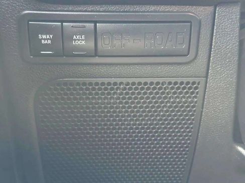 Used 2015 Jeep Wrangler Unlimited Rubicon w/ Dual Top Group image 45