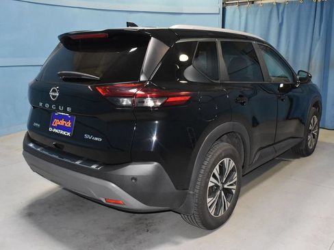 Certified 2023 Nissan Rogue SV w/ SV Premium Package AWD/4WD image 23