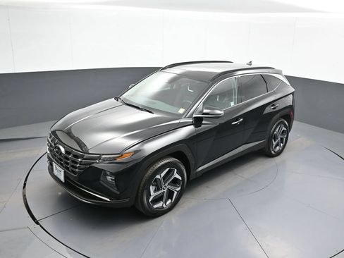 Certified 2024 Hyundai Tucson Limited AWD/4WD image 34