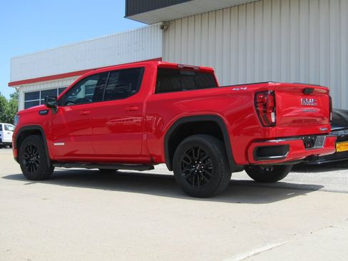 Used 2026 GMC Sierra 1500 Elevation w/ Elevation Premium Package AWD/4WD image 10