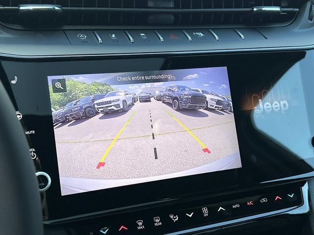 New 2026 Jeep Grand Cherokee Altitude AWD/4WD image 12