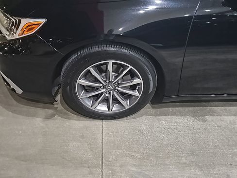 Used 2020 Acura TLX image 6