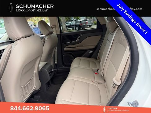 Used 2024 Lincoln Corsair FWD image 12