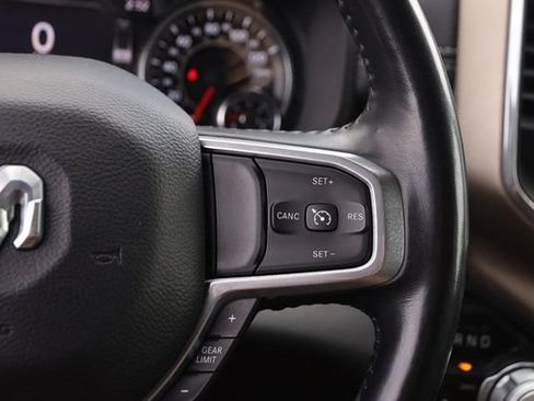 Used 2022 RAM 1500 Laramie AWD/4WD image 13