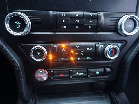 Used 2020 Ford Mustang GT w/ Black Accent Package image 12