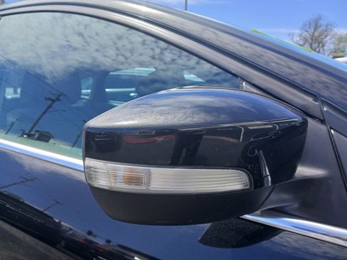 Used 2014 Ford Focus Titanium image 27