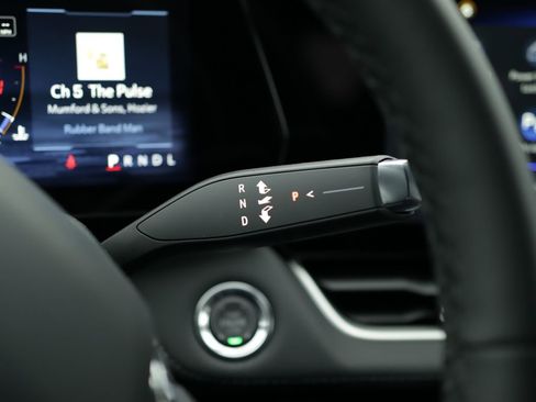 New 2026 Chevrolet Equinox LT w/ Convenience Package II image 21