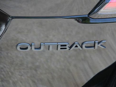 Used 2024 Subaru Outback Onyx Edition AWD/4WD image 10