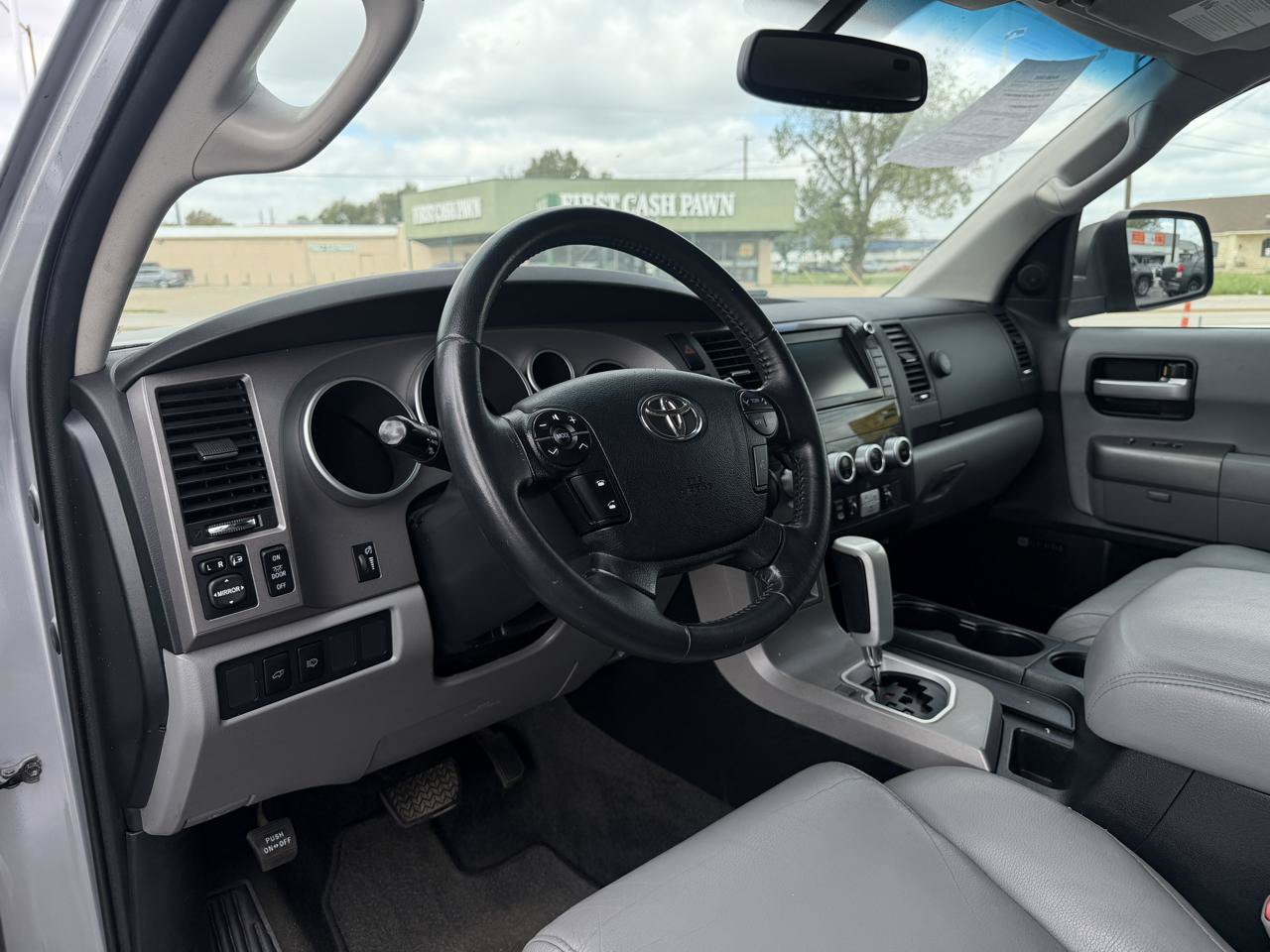 Used 2012 Toyota Sequoia Limited RWD image 9