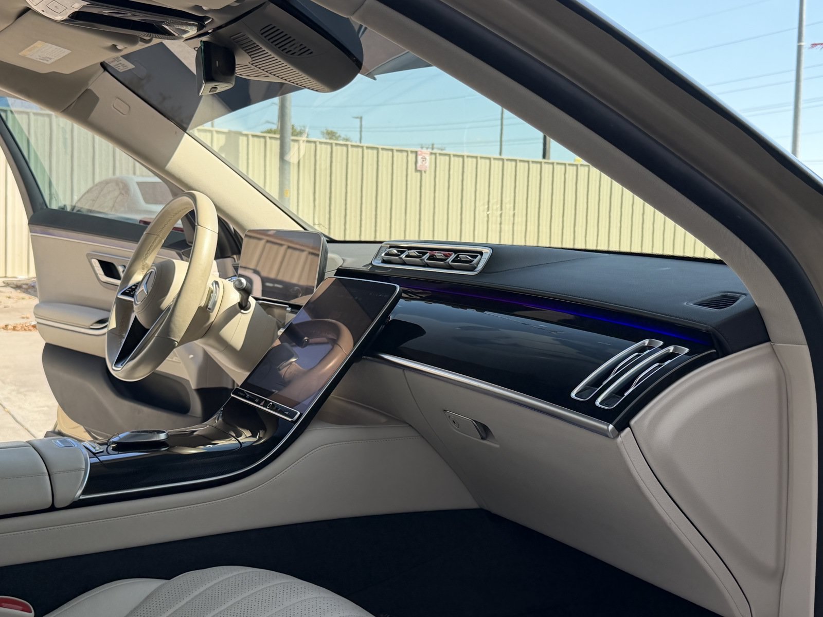 Used 2022 Mercedes-Benz S 500 4MATIC image 36