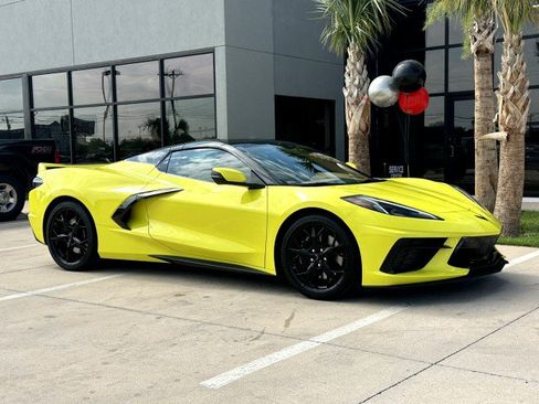 Used 2022 Chevrolet Corvette Stingray Premium Conv w/ Z51 Performance Package image 15
