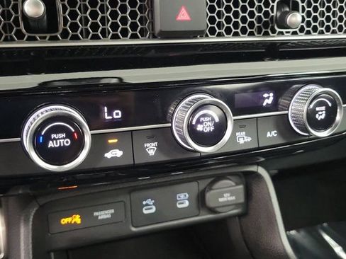 Certified 2025 Honda Civic Sport image 30