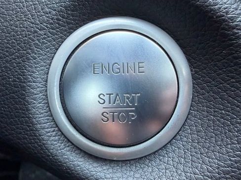 Used 2017 Mercedes-Benz CLA 250 4MATIC image 21