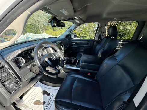 Used 2015 RAM 1500 Sport w/ Convenience Group image 10