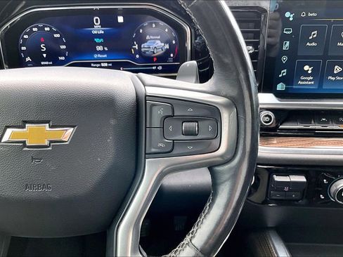 Used 2023 Chevrolet Silverado 1500 LT w/ Protection Package AWD/4WD image 19