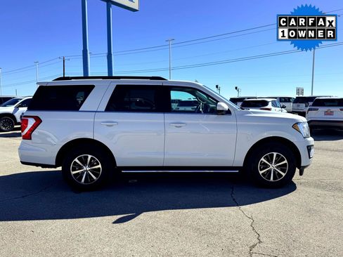 Used 2021 Ford Expedition XLT image 5