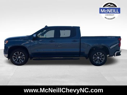 Used 2024 Chevrolet Silverado 1500 LT AWD/4WD image 5