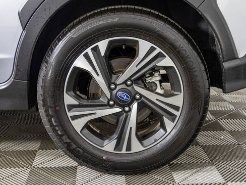 Used 2025 Subaru Crosstrek 2.0i Premium image 51