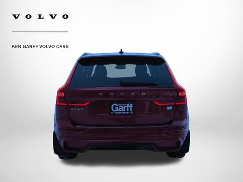 Certified 2023 Volvo XC60 T8 Plus image 4