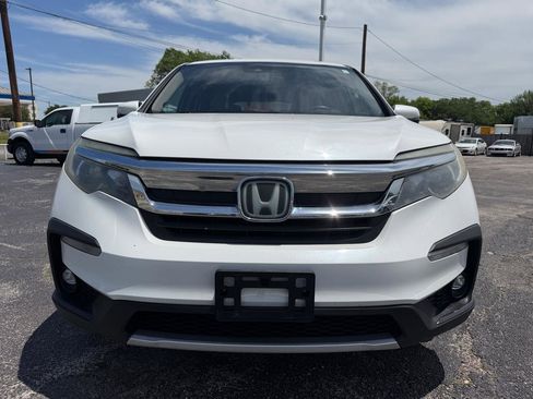 Used 2021 Honda Pilot EX image 2