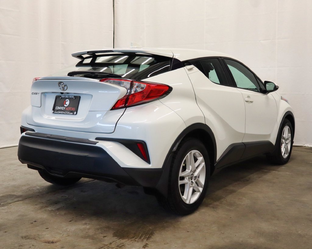 Used 2021 Toyota C-HR LE FWD image 6