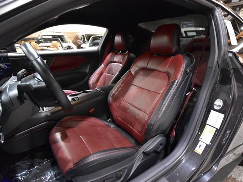 Used 2024 Ford Mustang GT Premium image 42