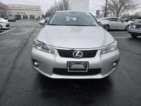 Used 2013 Lexus CT 200h 200h image 9