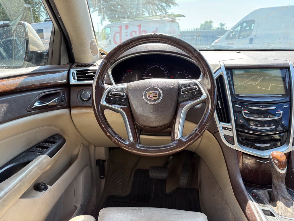 Used 2014 Cadillac SRX Luxury AWD/4WD image 6
