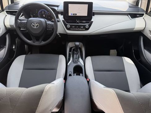 Used 2026 Toyota Corolla LE FWD image 11