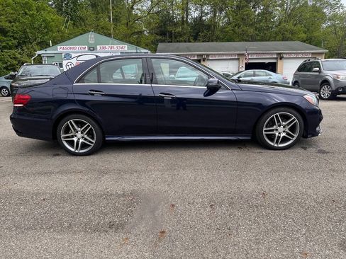 Used 2014 Mercedes-Benz E 350 4MATIC Sedan image 3