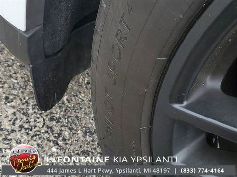 Used 2018 Porsche Panamera 4 image 70