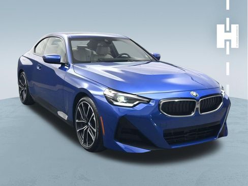 Used 2024 BMW 230i Coupe w/ M Sport Package image 2