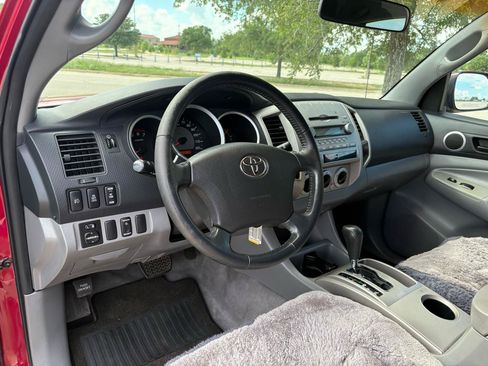 Used 2005 Toyota Tacoma PreRunner RWD image 35