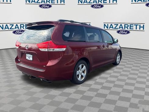 Used 2012 Toyota Sienna LE FWD image 7