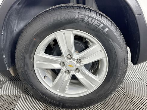 Used 2021 Chevrolet Trax LS w/ Tint and Cruise Package FWD image 35