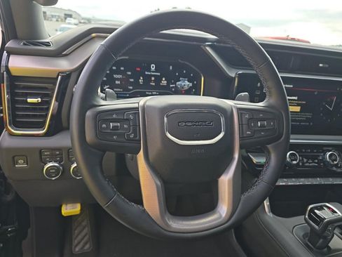 Used 2025 GMC Sierra 1500 Denali w/ Denali Reserve Package AWD/4WD image 6