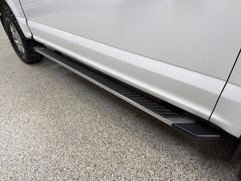 Used 2018 Ford F150 XLT w/ Equipment Group 302A Luxury image 46