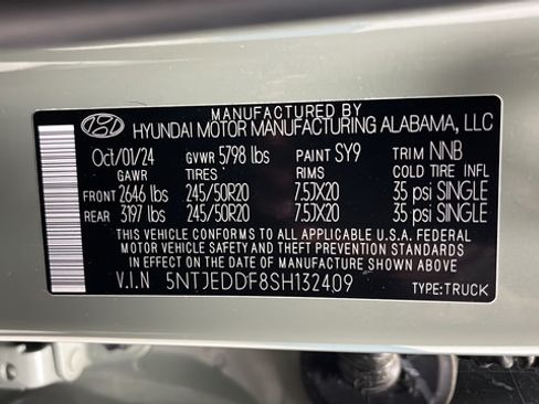 Used 2025 Hyundai Santa Cruz Limited AWD/4WD image 37
