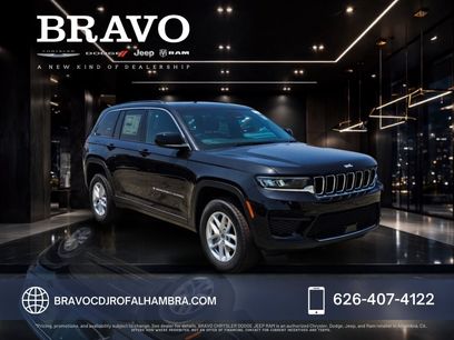 New 2026 Jeep Grand Cherokee Laredo