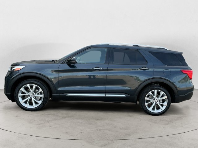 Certified 2023 Ford Explorer Platinum w/ Technology Package AWD/4WD image 8