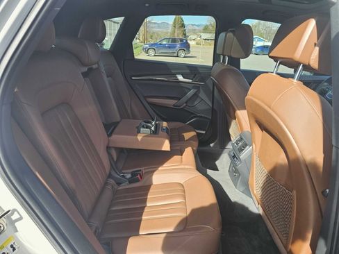 Used 2019 Audi Q5 2.0T Premium Plus w/ Premium Plus Package image 41