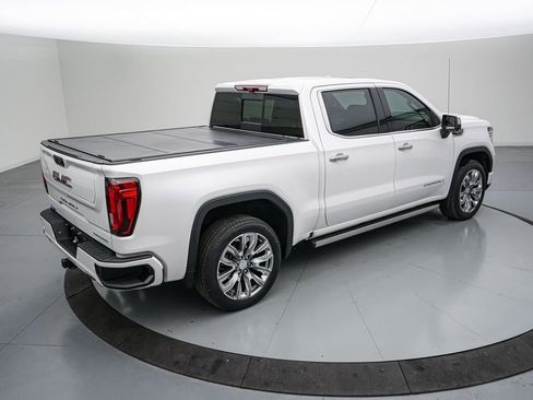 Used 2024 GMC Sierra 1500 Denali w/ Denali Reserve Package AWD/4WD image 5