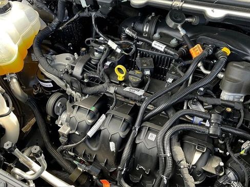 Used 2024 Ford Edge SEL image 34