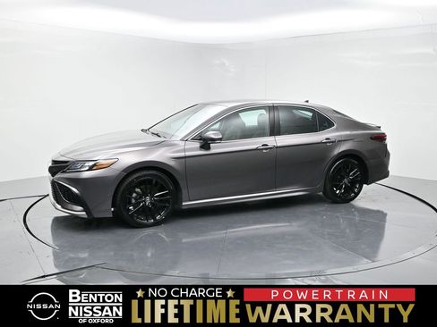 Used 2024 Toyota Camry XSE image 1