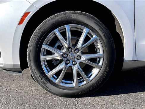 Used 2023 Buick Enclave Premium w/ Experience Buick Package image 8